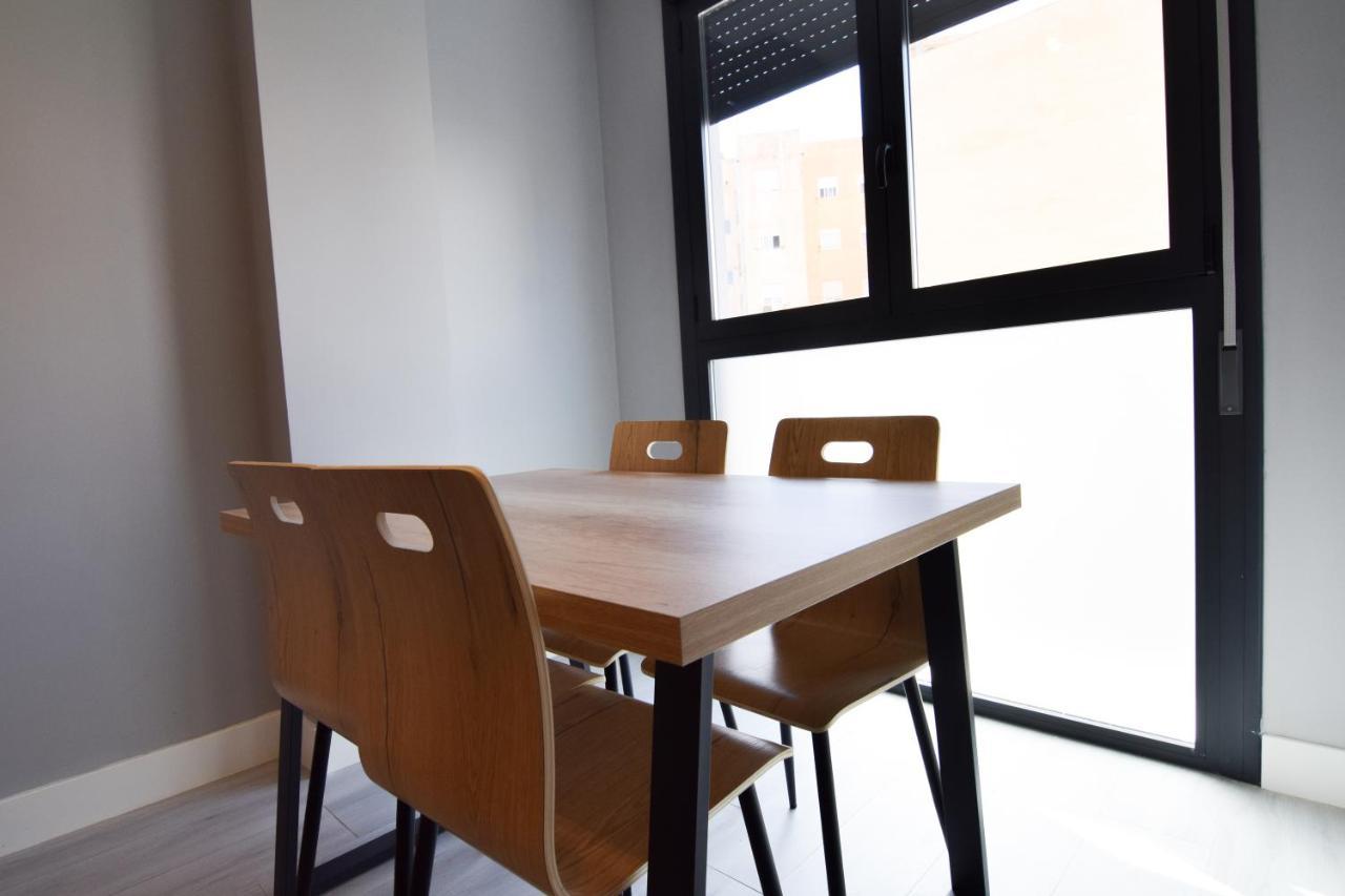 Letmalaga Delicias Apartment ภายนอก รูปภาพ